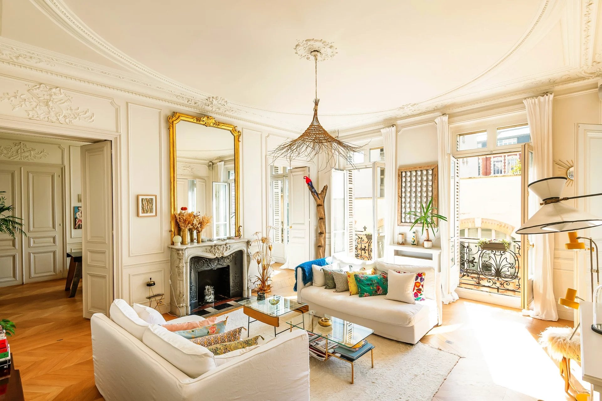 PARIS 9 - APPARTEMENT FAMILIAL